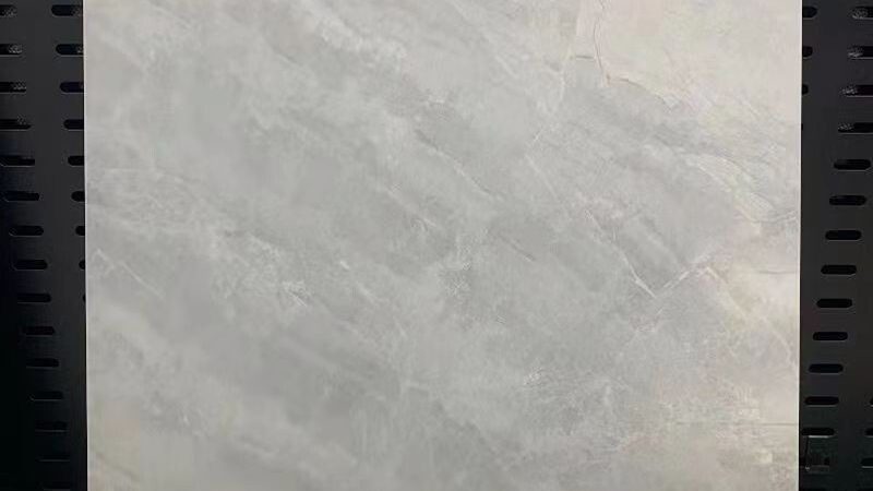 卫生间瓷砖铺贴，报价单怎么看？关键点解析**